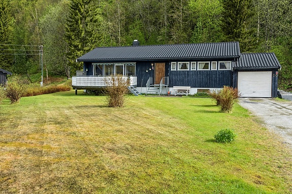 Eiendomsmegler 1 v/Gisle Kallestad har gleden av å presentere Hagaveien 10