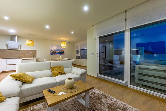 En megler med gode referanser -  SPANIA1.no