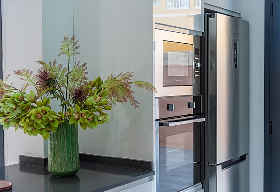 En megler med gode referanser -  SPANIA1.no