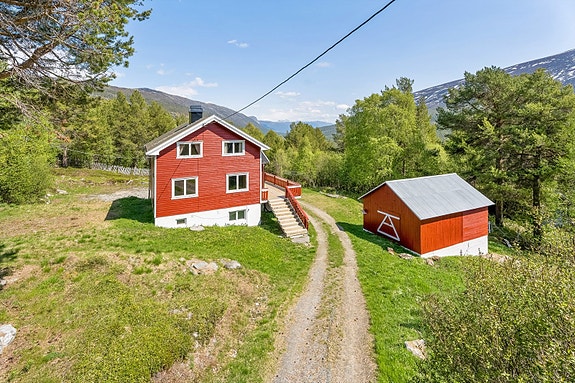 Velkommen til Bråtåvegen 1248!