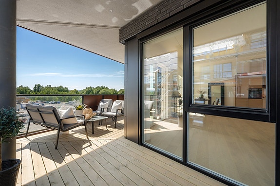 Hjørneleilighet med overbygget hjørnebalkong (17,5 m²)