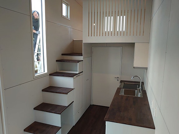 Product image 7 of 9