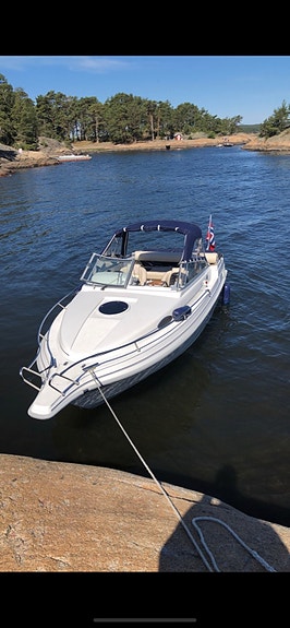 Daycruiser med baugpropell og ankervinsj. 3 of 5