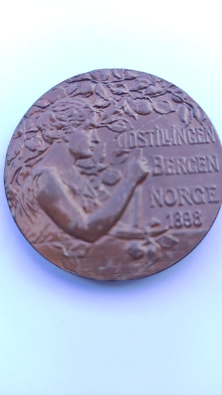 Product image 1 of 6
