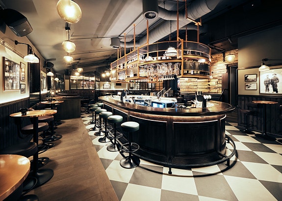 Gruva Cocktail og bar