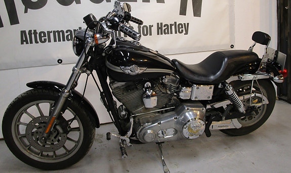Harley-Davidson Dyna Super Glide (FXD) 3 of 5