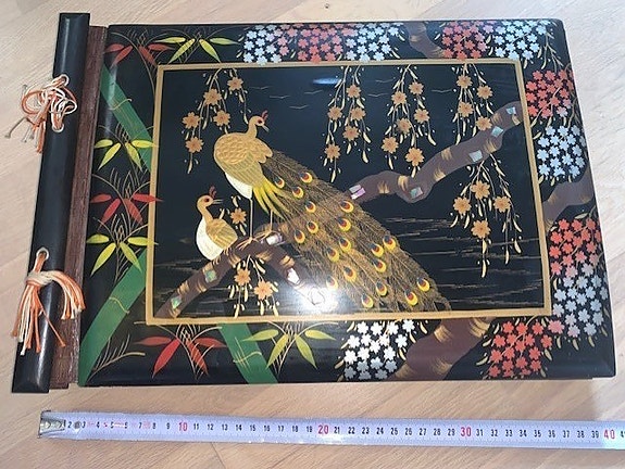 Product image 1 of 8