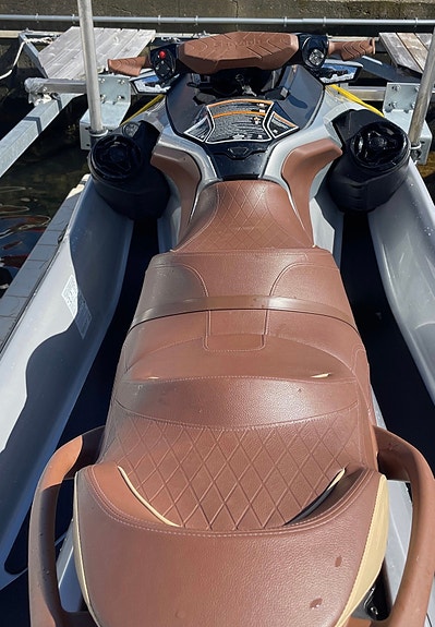 Sea-Doo GTX 300 Limited 3 of 6