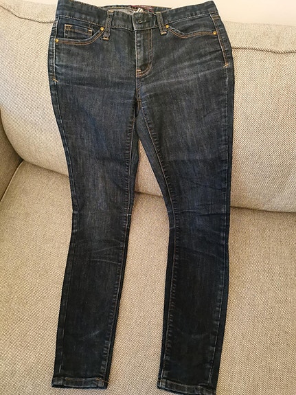 Product image 1 of 6