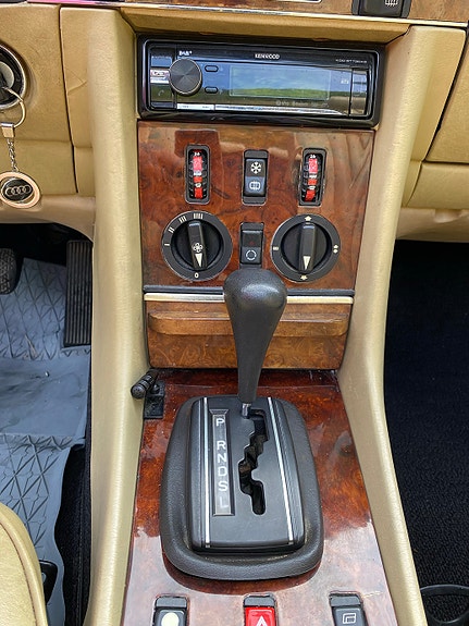 Mercedes-Benz SL280 14 of 25