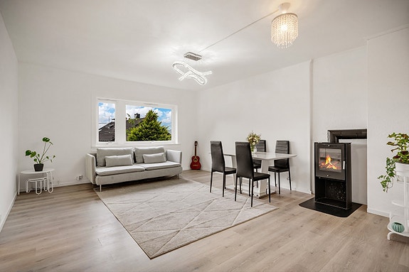 - Nordvik Bolig v/ Hamza Yousaf Choudhary har gleden av å presentere Øvre Fyllingsveien 23A! -