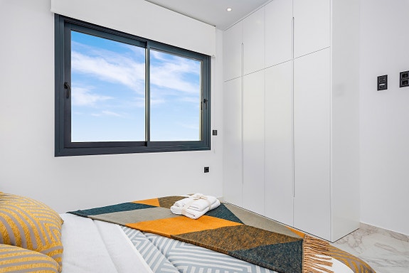 En megler med gode referanser -  SPANIA1.no