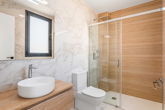 En megler med gode referanser -  SPANIA1.no