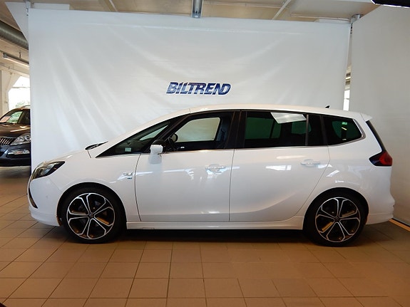 Opel Zafira Tourer 3 of 23