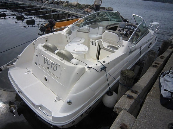 Sea Ray 245 Sundancer m/ D3 diesel, mye utstyr – selges rimelig 4 of 5