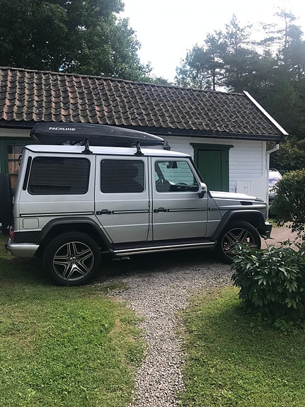 Mercedes-Benz Geländewagen 3 of 18