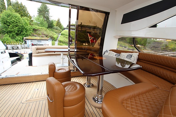 Sunseeker Predator 68/72 10 of 30
