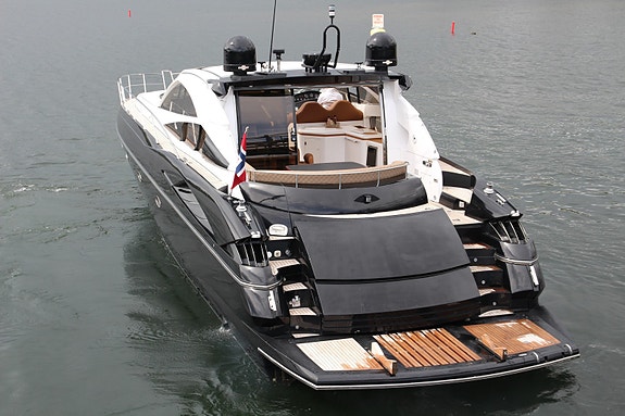 Sunseeker Predator 68/72 3 of 30