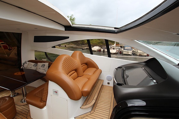 Sunseeker Predator 68/72 14 of 30
