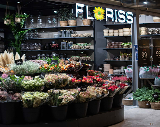 Florissbutikkene ligger i kjøpesentre over hele landet