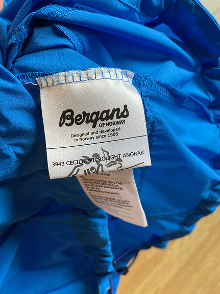 Bergans cecilie microlight outlet anorak