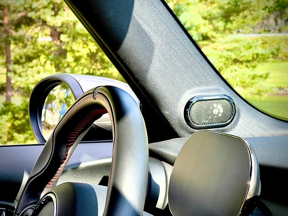 MINI Cooper S 11 of 30
