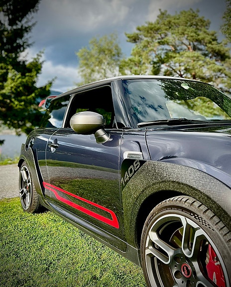 MINI Cooper S 6 of 30