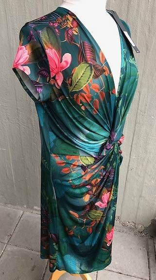 Pacific Bonus sammensnøret Nydelig kjole fra Ilse Jacobsen, NY, str XXL | FINN torget