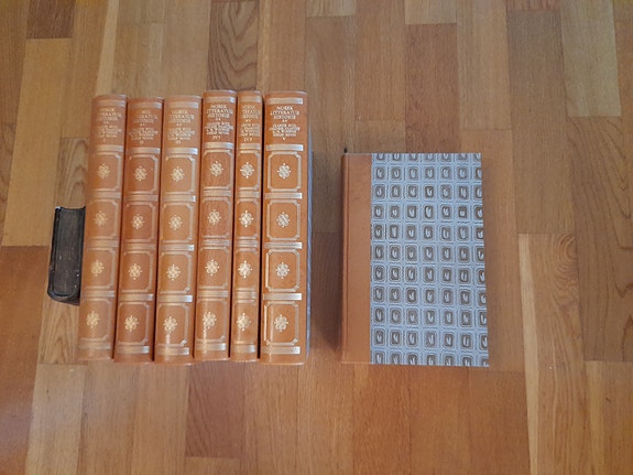 Product image 1 of 10