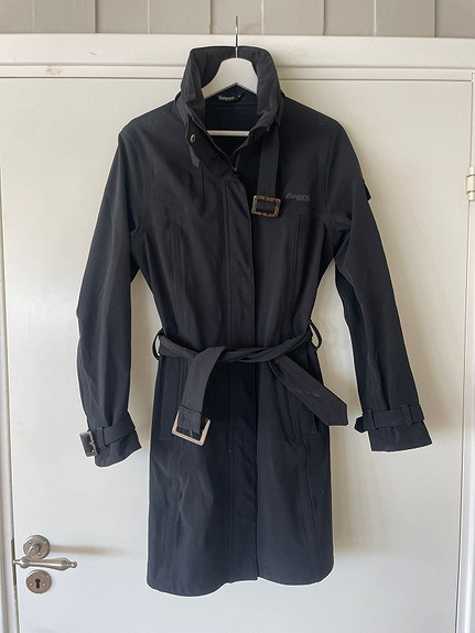 Bergans oslo lady trench coat 2025