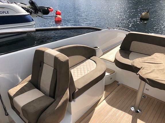Windy Coho GT 29 - V8 430 4 of 5