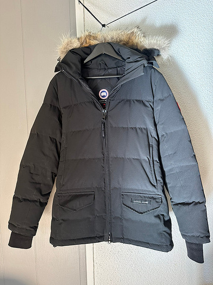 Canada goose style deals 3034l r