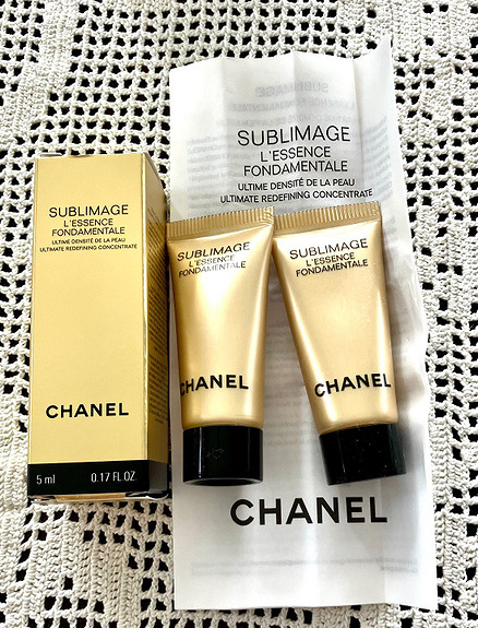 Chanel Sublimage L'Essence Fondamentale Serum 10 ml - Ny 🌸