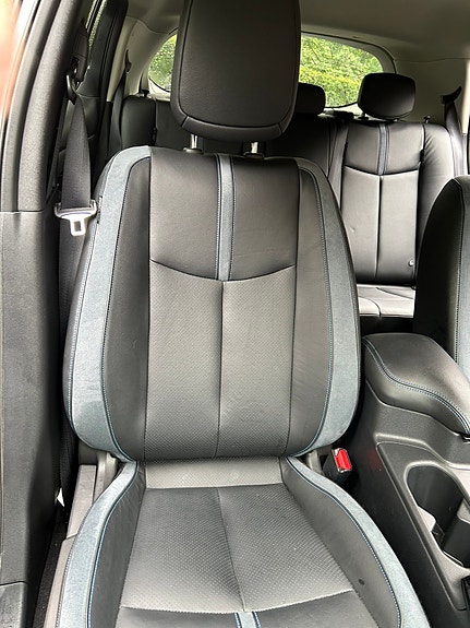 Nissan Leaf 17 of 23