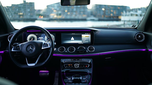 Mercedes-Benz 200 19 of 30