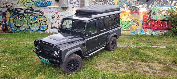 Land Rover Defender-Serie 9 of 30