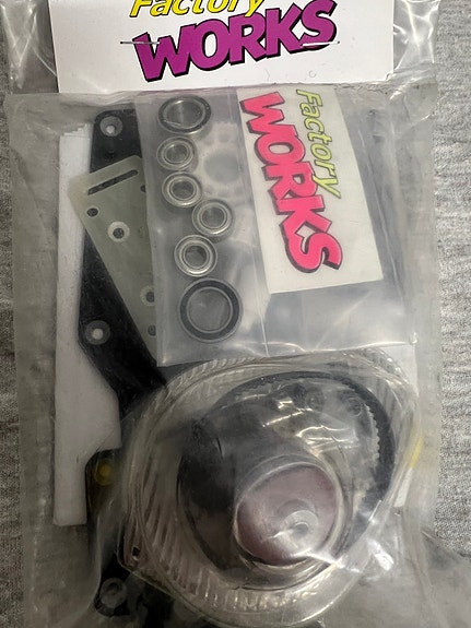 Product image 2 of 4