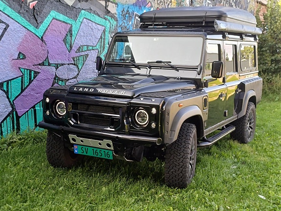 Land Rover Defender-Serie 22 of 30