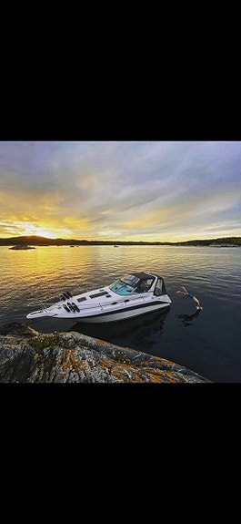 Sea Ray sundancer .  Ny motor og drev i 2005. 2 of 5