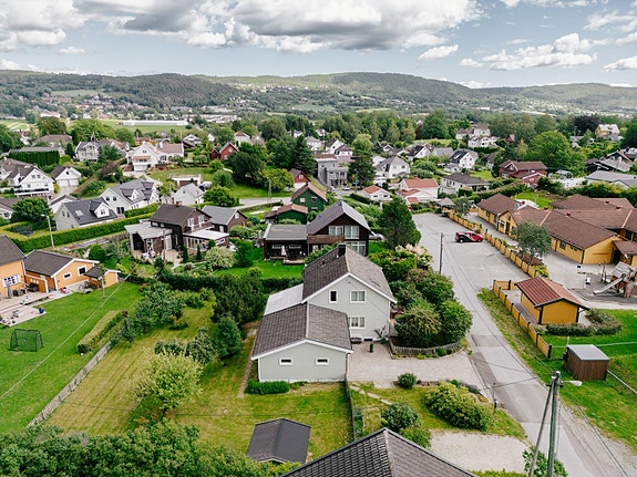 Velkommen til Vestre Eikenga 14, presentert av Nordvik Asker.