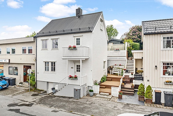 Velkommen til en hyggelig visning av Johan Bergs gate 14!