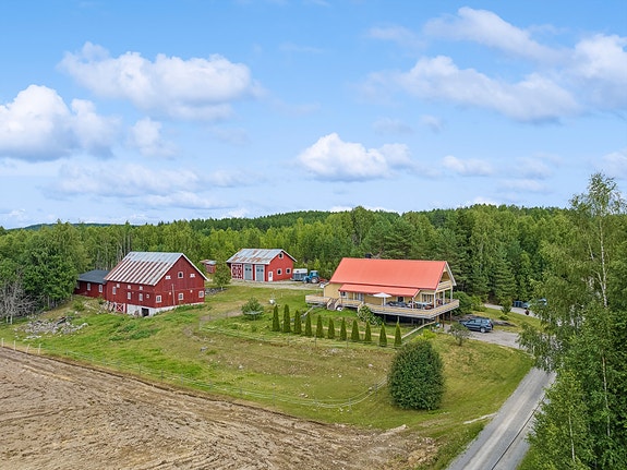 Tun og bebyggelse