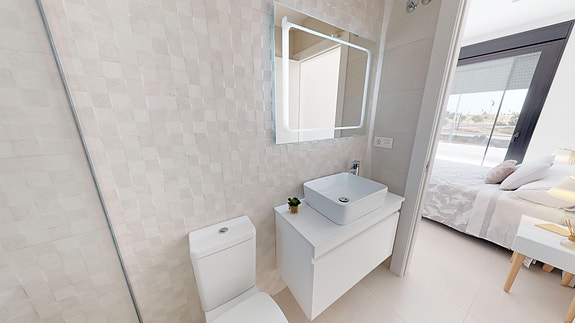 En megler med gode referanser - SPANIA1.no