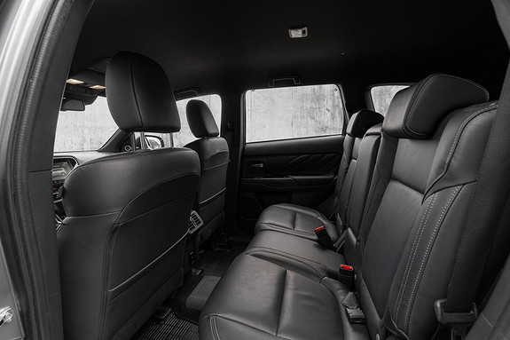 2020 Mitsubishi Outlander PHEV Instyle+ 2,4 224hk