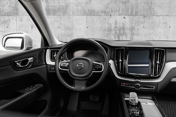 2020 Volvo XC60 T8 AWD Inscription aut