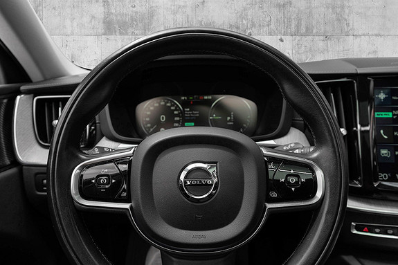 2020 Volvo XC60 T8 AWD Inscription aut