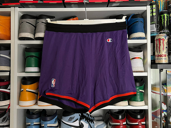 Vintage champion deals nba shorts