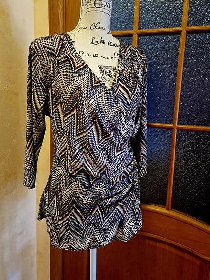 Product image 1 of 10
