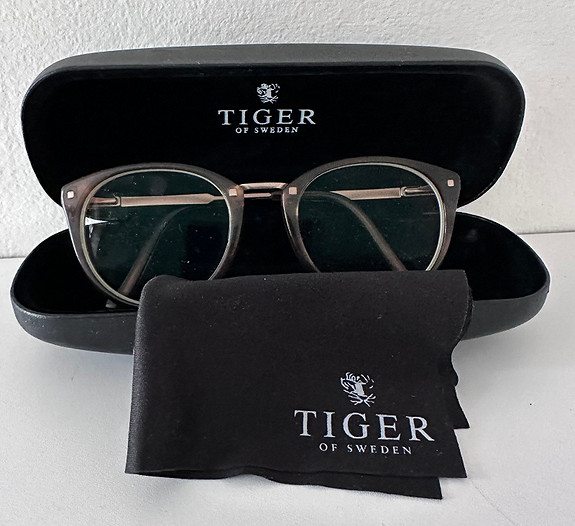 det samme Hong Kong pause Tiger of Sweden briller | FINN torget