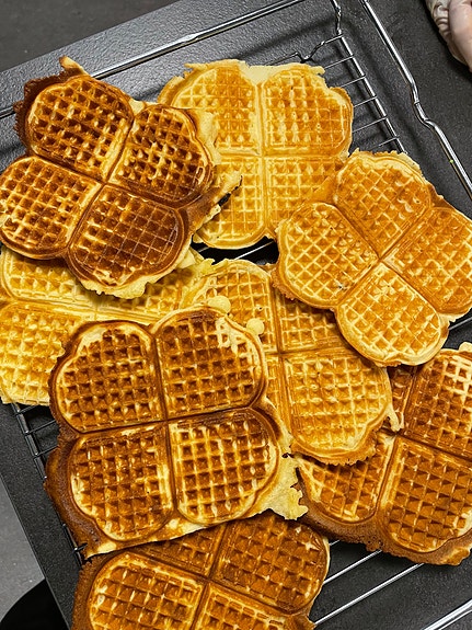 Vi byr på vafler hver fredag!